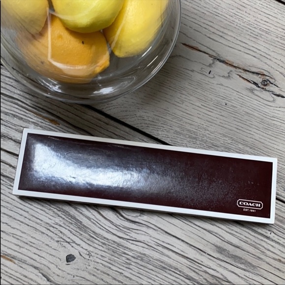 Coach watch - Picture 6 of 6